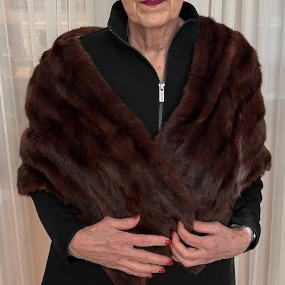 Vintage Mink Fur Stole - One Size Fits All - Picture 2 of 7